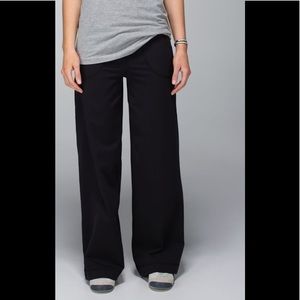 Lululemon Still Wide Leg Pants Drawstring Pockets Minimalist Flare Dance Yoga 4